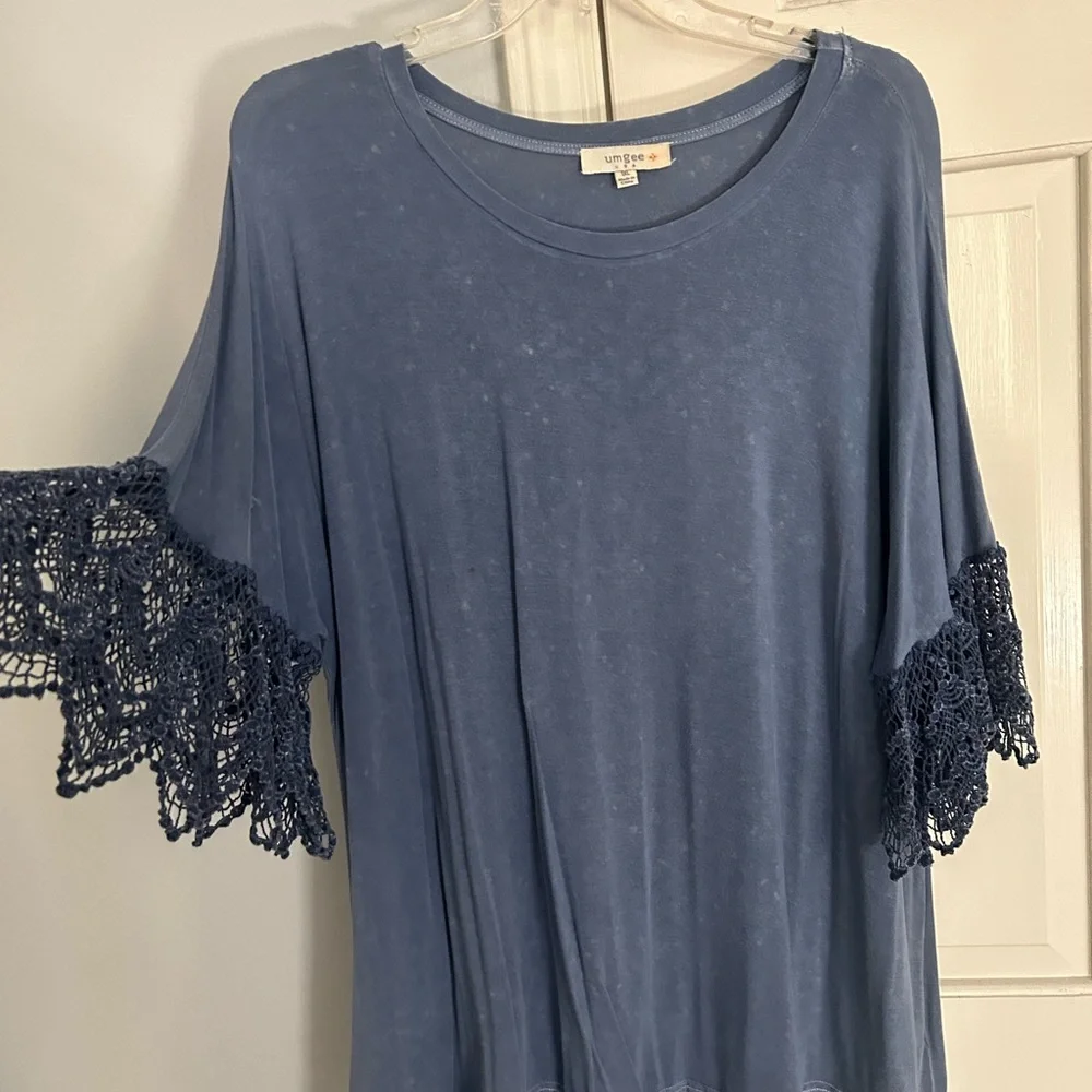 Blue tunic - Picture 1 of 4